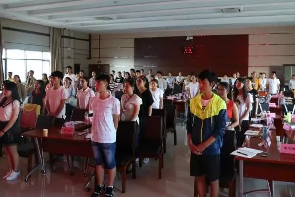 心灵鸡汤汤_关于梦的心灵鸡汤_心灵鸡汤含义