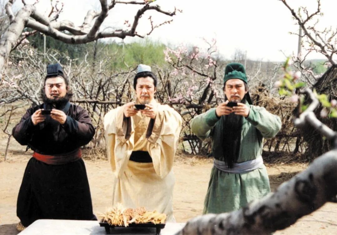 电视剧三国在线观看_美剧在线手机观看网站_美美剧剧电电视视aapppp