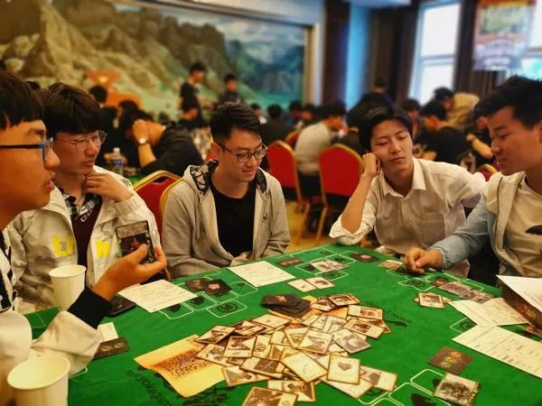 卡牌三国最强阵容是什么_三国杀实体卡牌_卡牌三国手游攻略