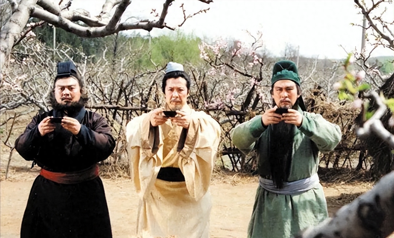 三国传奇武将_三国传奇攻略_三国杀传奇吴国太