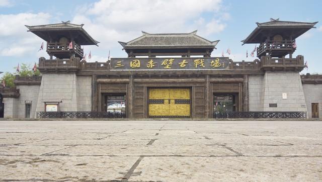 老不老水浒少不看三国_少不看水浒老不看三国是什么意思_老看三国少看水浒