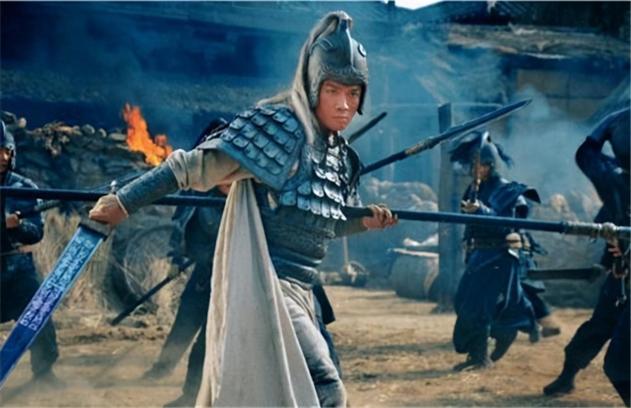 吕布三国_三国吕布阵容_战三国最新版本吕布流